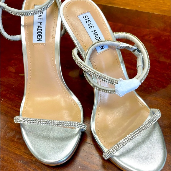 Steve Madden Shoes - Steve Madden Silver Bling Heels